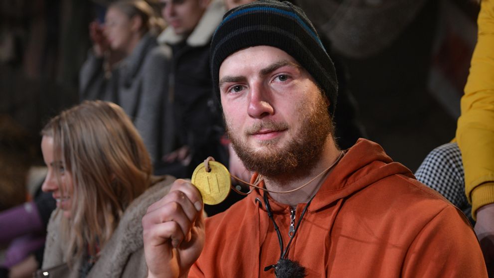 Hanblivý víťaz Farmy sa odhalil: Pozrite, čo skrýva pod tričkom