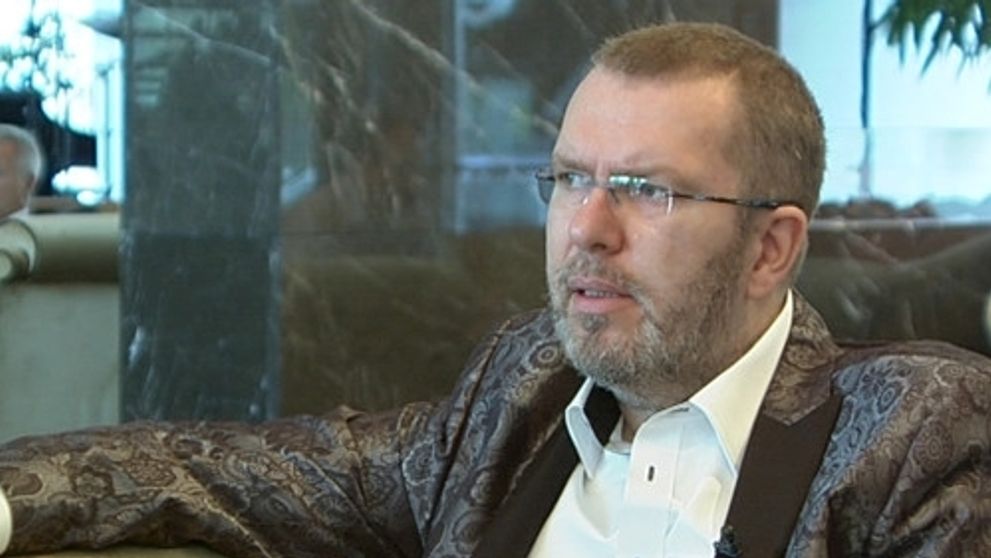 Rišo Müller: Zanevrel na exmanželku?