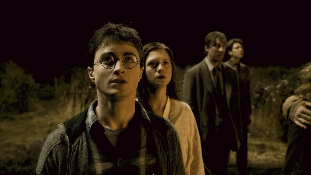 Celých päť rokov o tom nikto netušil: Herec z Harryho Pottera je ženatý!