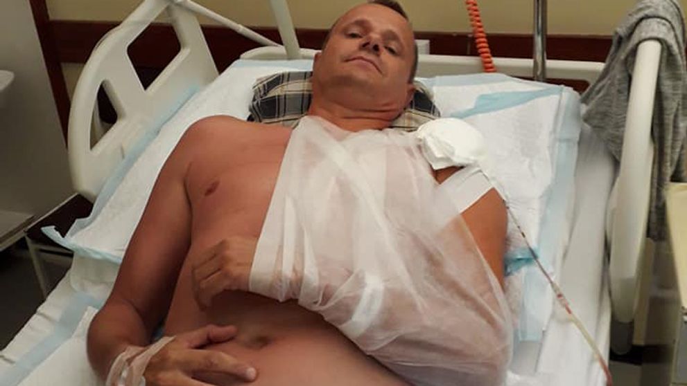 Bývalého farmára prenasleduje smola: Dvojnásobná operácia!