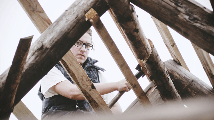 Viktor trucuje! Tibor mu mudroval do roboty!