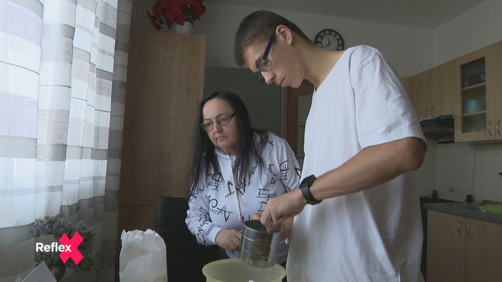 Od života dostal mnoho rán... Dnes mu je mamou teta