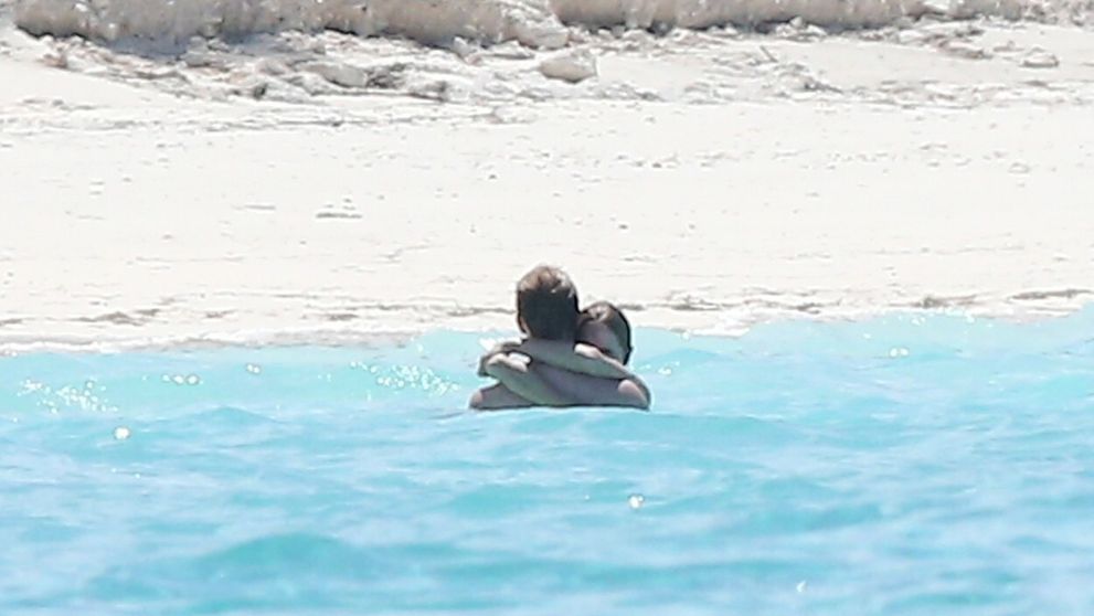 Speváčka tajne pripravuje svadbu! Prsteň nosí len doma