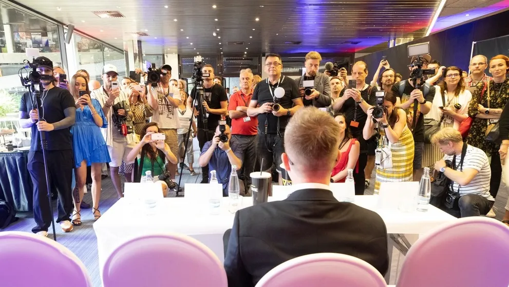 Toto ešte festival nezažil: Známy Čech mnohých pobúril