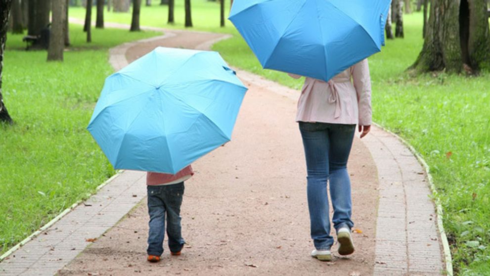 Skvelé tipy, ako byť trendy aj v daždi!