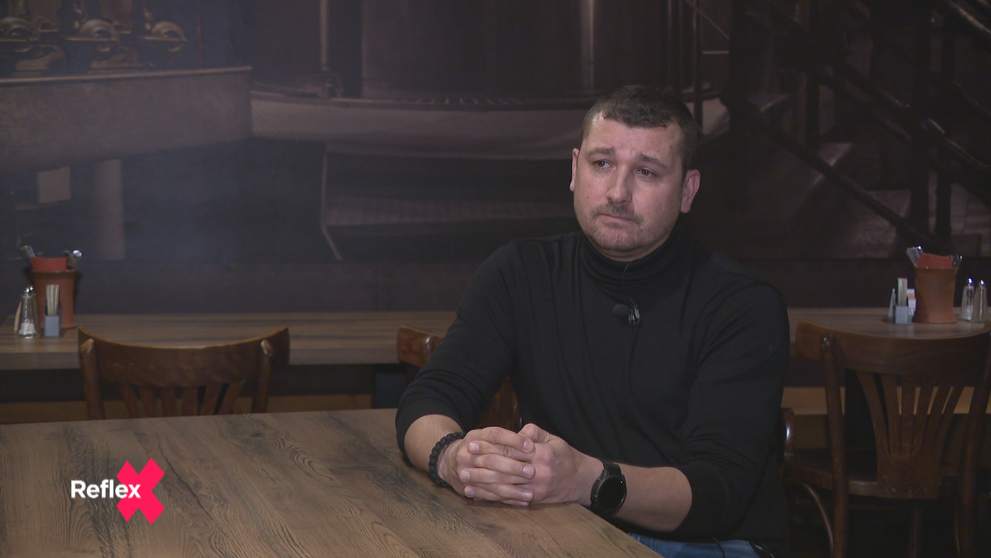 Reportér, ktorý odpútaval pozornosť strelca, sa necíti byť hrdinom