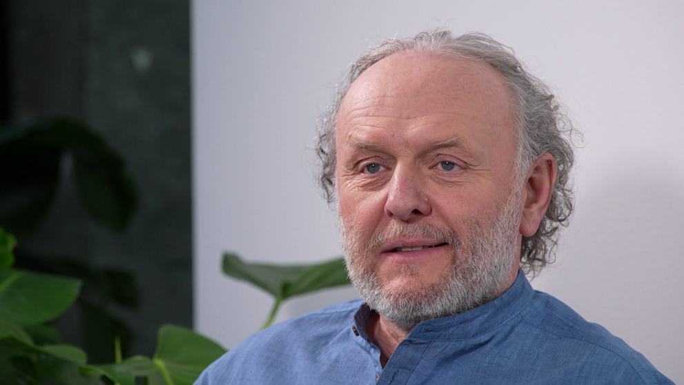 Bojové scény herca z minisérie Vedma vystrihli. Dôvod?