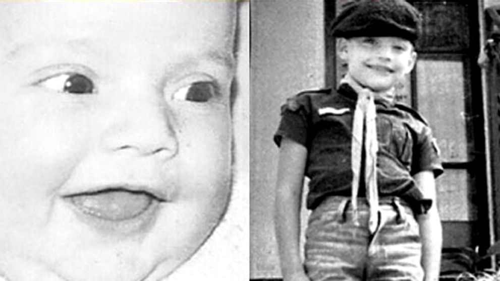 Kto som? Z drobca v uniforme je dnes krásny chlap s hriešne dokonalým telom!