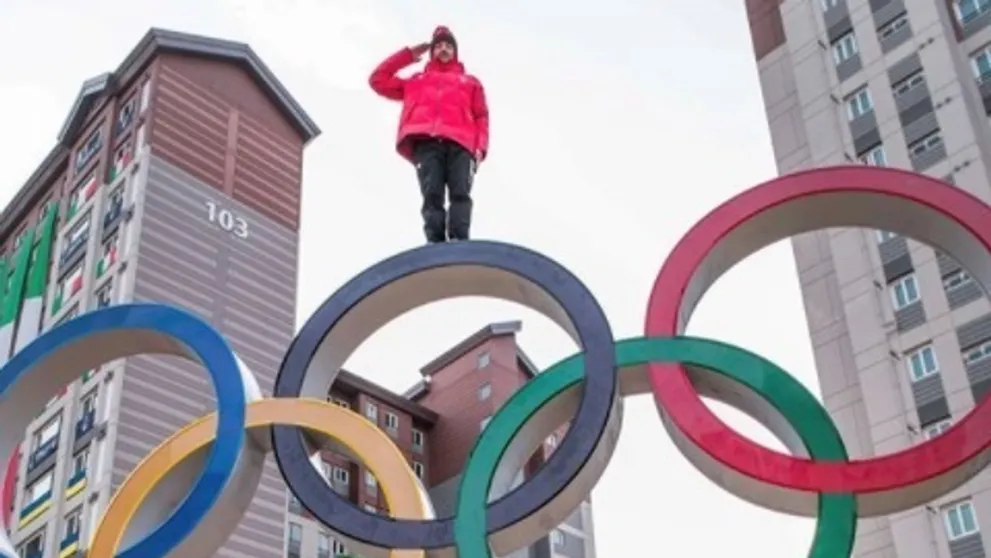 Alternatívna olympiáda? Švajčiarski lyžiari si vymysleli vlastné bláznivé disciplíny