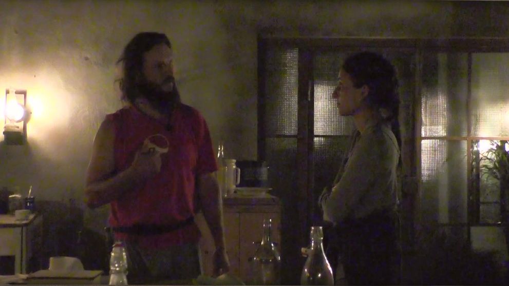 Magická séria! Je jedna z farmárok posadnutá džinom?