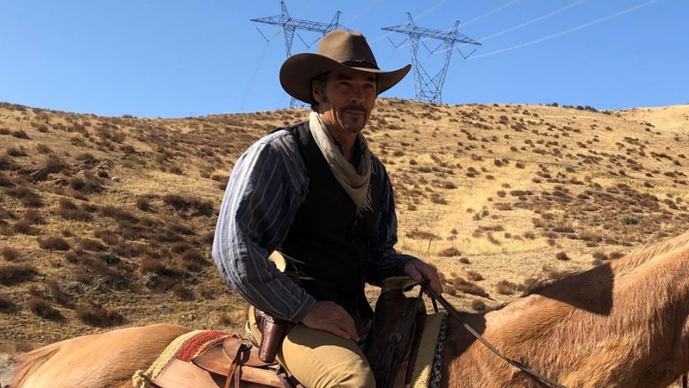 Zomrel pri tom, čo miloval. Herec skonal priamo na pľaci