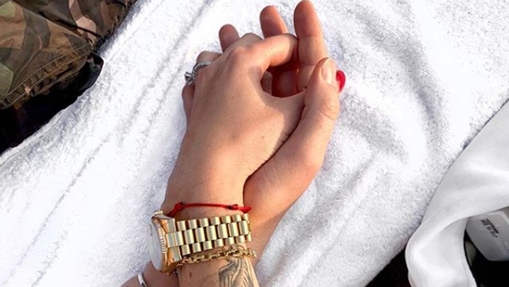 Zamilovaní až po uši: Pozrite, aký luxus si užíva český pár