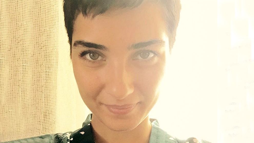 Tuba Büyüküstün: Nová rola vďaka krátkym vlasom... A po boku hollywoodskeho fešáka!