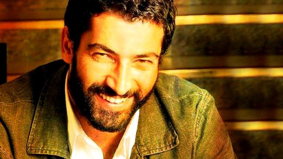 Kenan İmirzalıoğlu: Skrytá vášeň tureckého fešáka