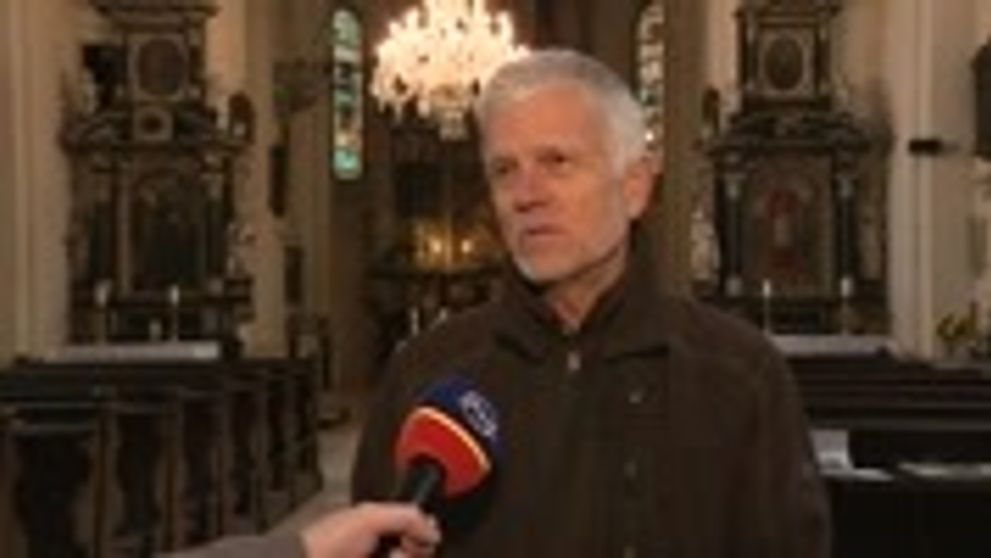 Prichytení v chúlostivej situácii! Nakrúcanie kultového seriálu sa poriadne zvrhlo
