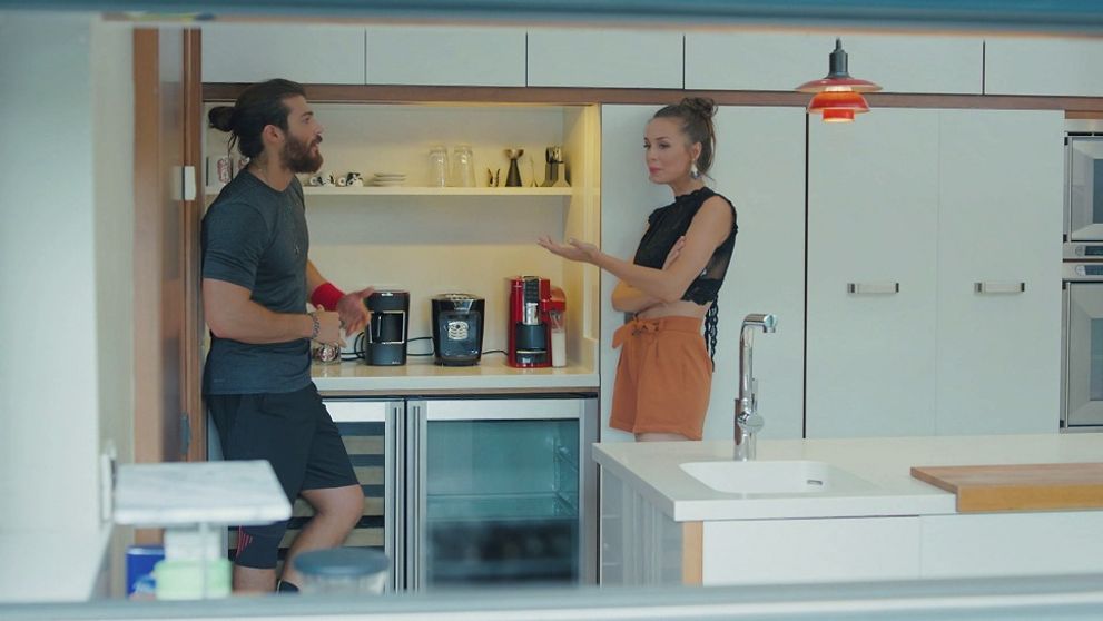 S hlavou v oblakoch: 25. a 26. epizóda