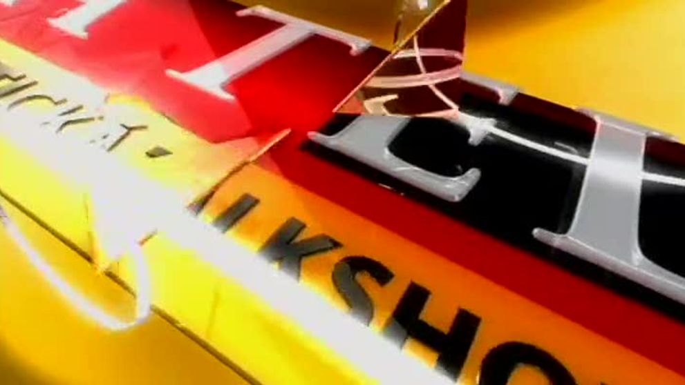 Starosta hádže zamilované pohľady: Koho chce ohúriť?