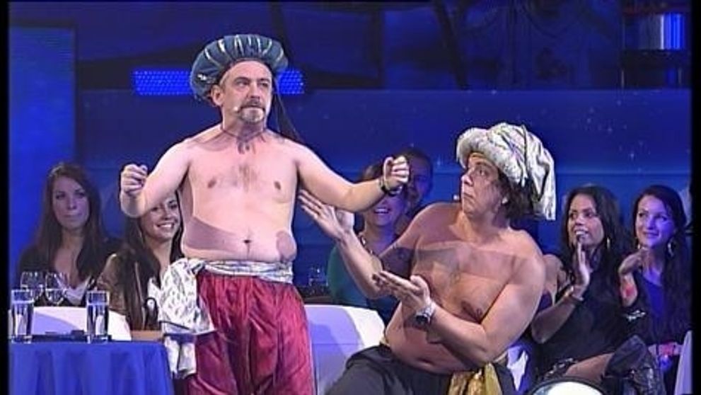 Niekto predvádza svoje brucho, niekto nové CD-čko!