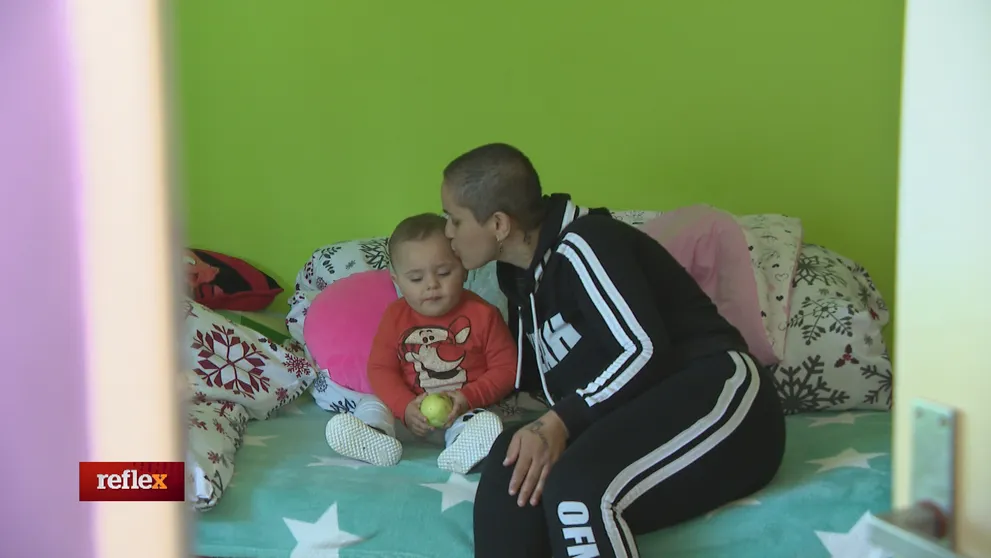 Napriek ťažkej diagnóze sa stará o malého chlapčeka