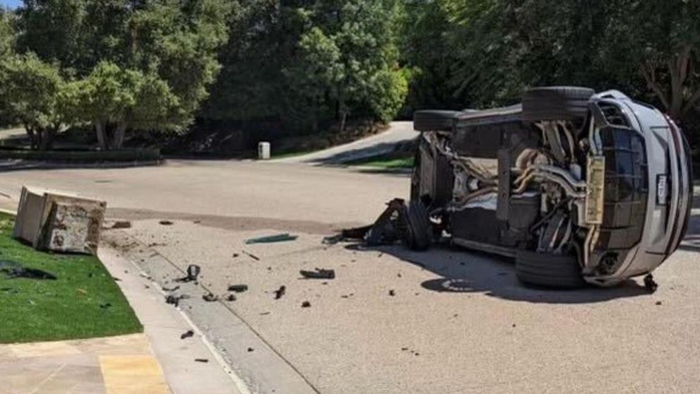 Hviezda reality šou Kardashianiek mala nehodu: Fotky z miesta havárie