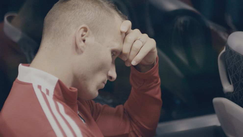 Moment, kedy sa aj drsným chlapom tisnú slzy do očí