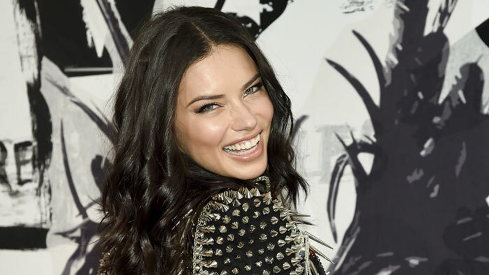 Adriana Lima sa rozhodla pre radikálnu vec. Chcelo to poriadnu dávku odvahy