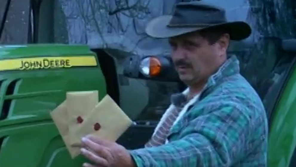 Hospodár Martin priniesol na Farmu tri obálky: Ich obsah zamieša karty!