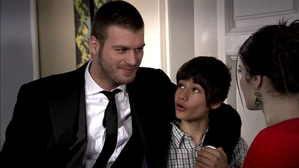 Zakázaná láska: 111. a 112. epizóda