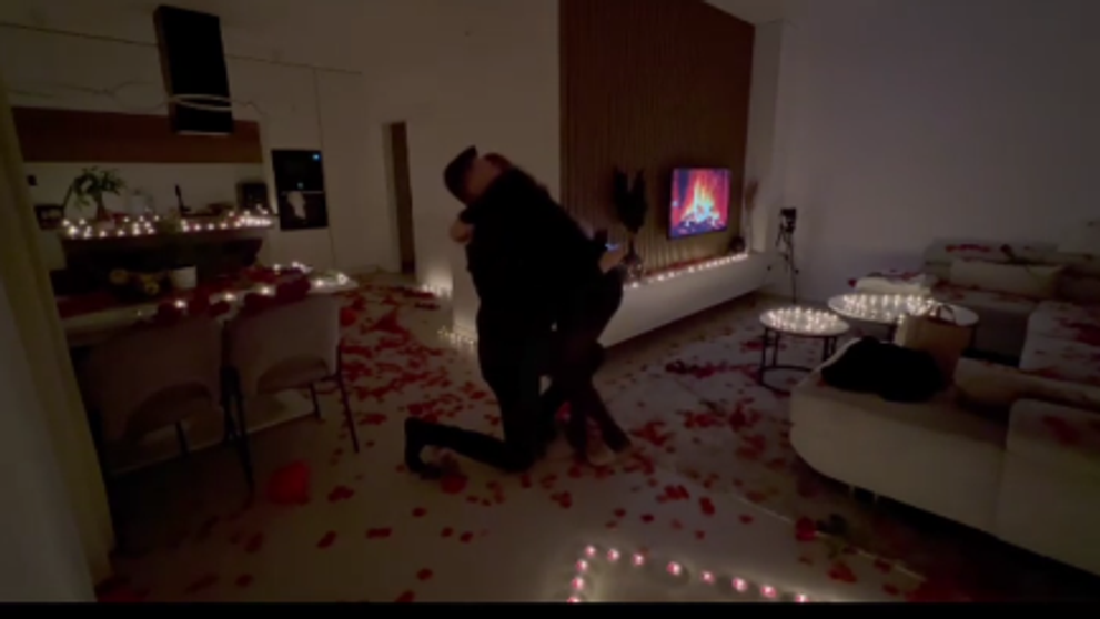 Náš moderátor požiadal priateľku o ruku: Romantické zásnuby ako z filmu