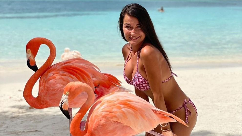 Aj keď je vonku zima, zaručene sa spotíte: Exfarmárka Petra odhodila podprsenku!