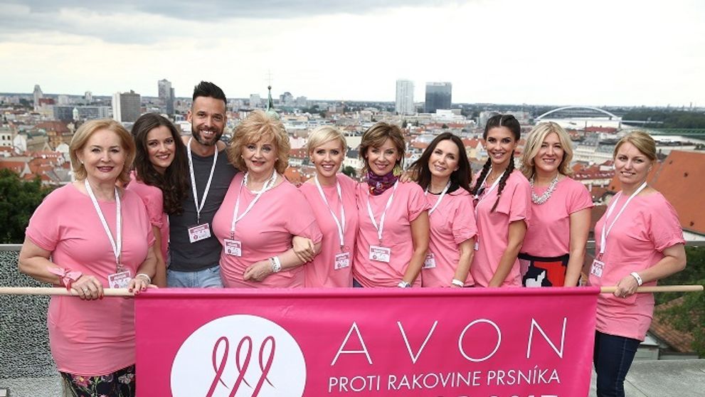 AVON Pochod proti rakovine prsníka opäť podporili tisíce ľudí