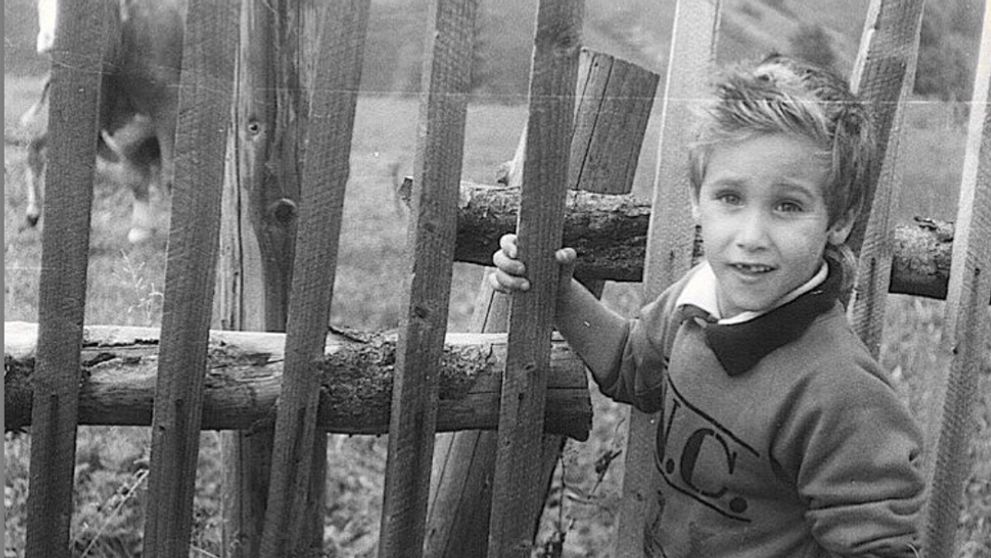 Herec z Oteckov ako rozkošné chlapča. Spoznávate ho?