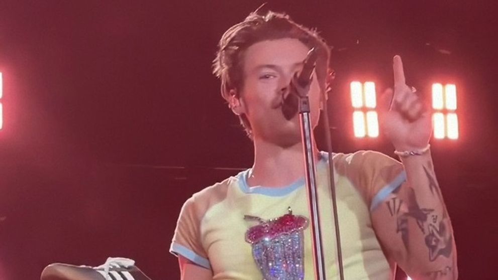 Harry, to naozaj?! Pozrite, čo spevák vyviedol na pódiu