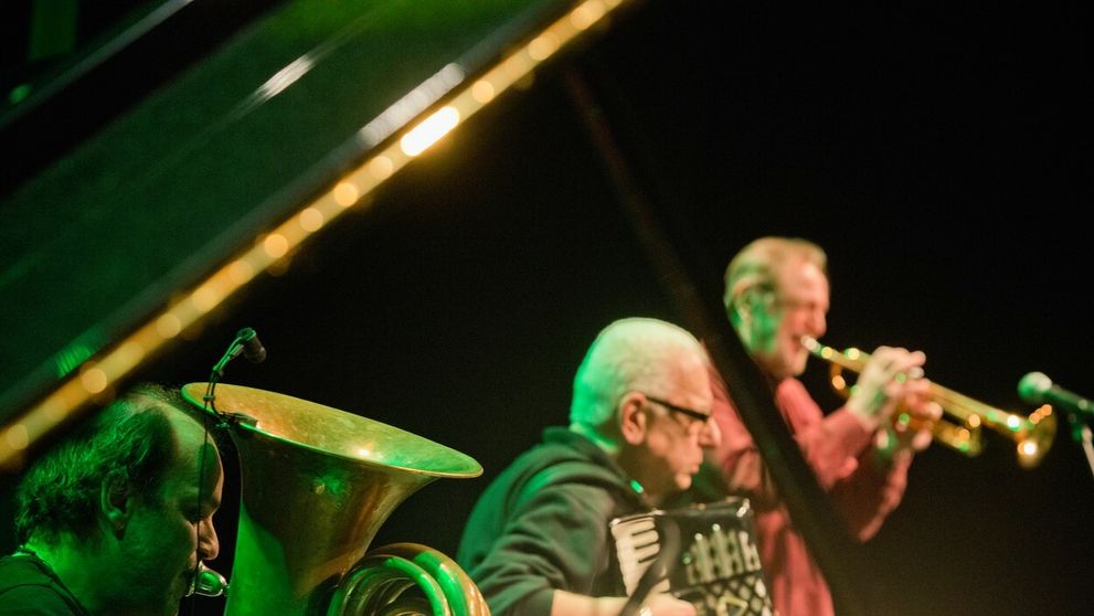 Smutná správa z Česka: Zomrel dlhoročný člen kapely Čechomor