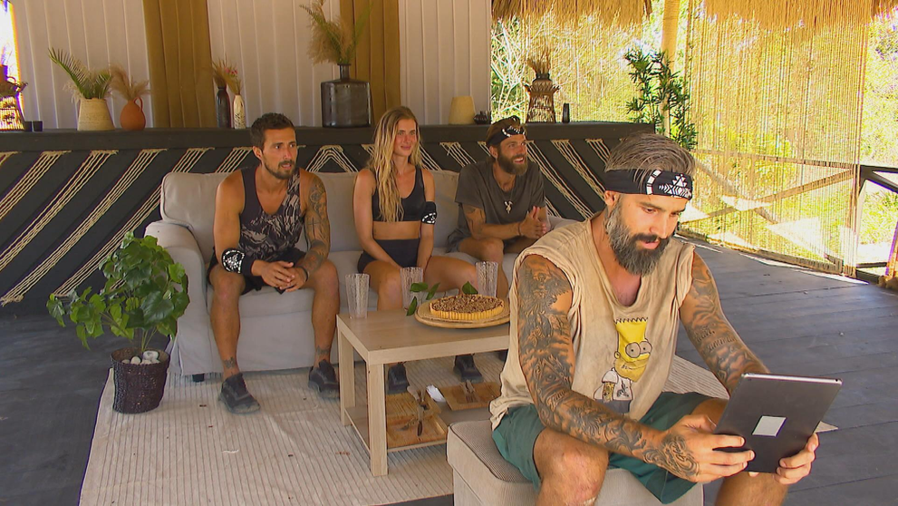 Uniknuté zábery po šou: Mal to byť najromantickejší moment, niekto urobil chybu