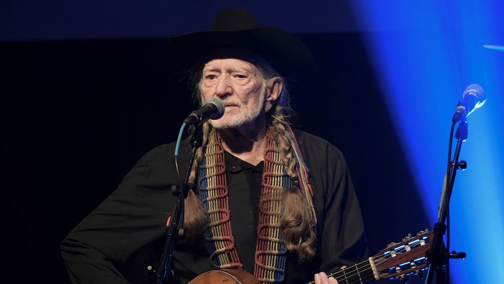 Legendárny country spevák Willie Nelson zrušil zvyšok turné. Čo sa deje?