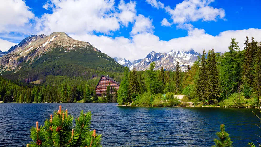Štrbské pleso možno čoskoro nespoznáme. V hre sú najväčšie zmeny za posledných 50 rokov