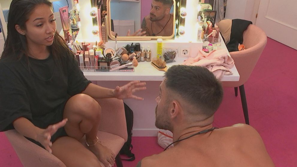 Bojí sa vlastných citov? Venis hádže spiatočku, Adam to nechápe