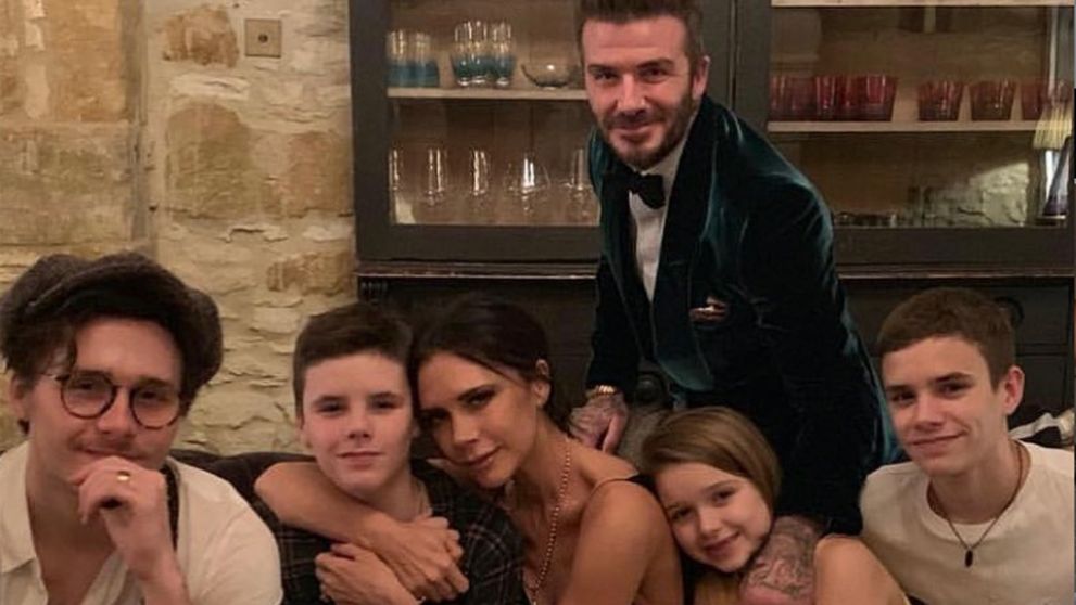 Beckham má novú frajerku: Mladá modelka akoby Victorii z oka vypadla!