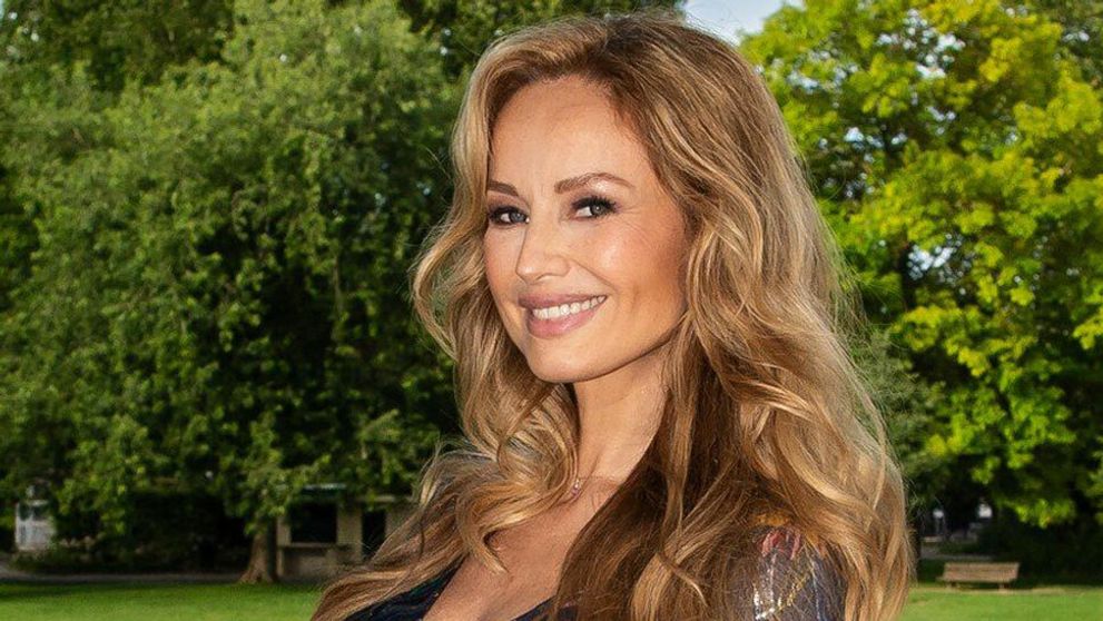 Sklenaříková na titulke magazínu: Táto žena rodila pred troma mesiacmi