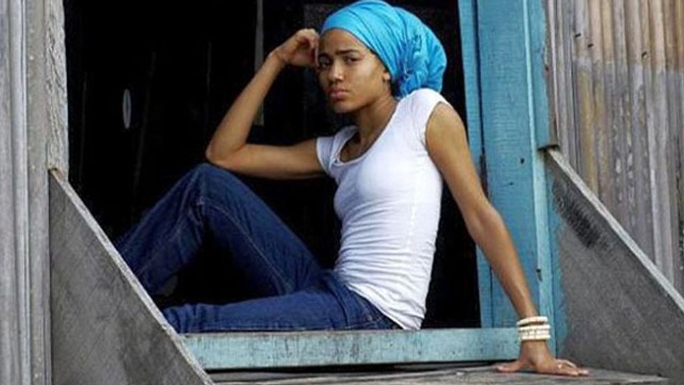 Speváčka Nneka si prešla 