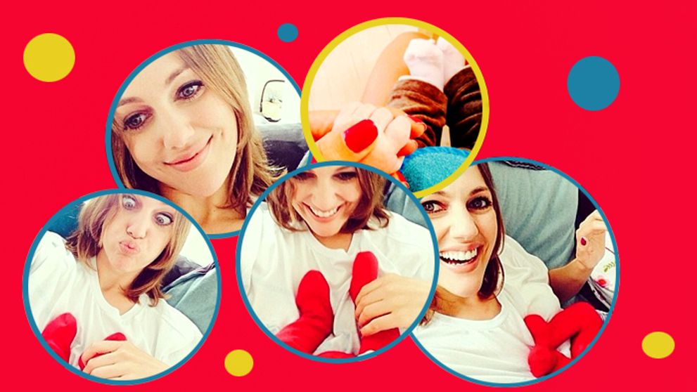 Bosá aj obutá, nahá i oblečená... Meryem Uzerli (ne)ukázala dcérku! :-)