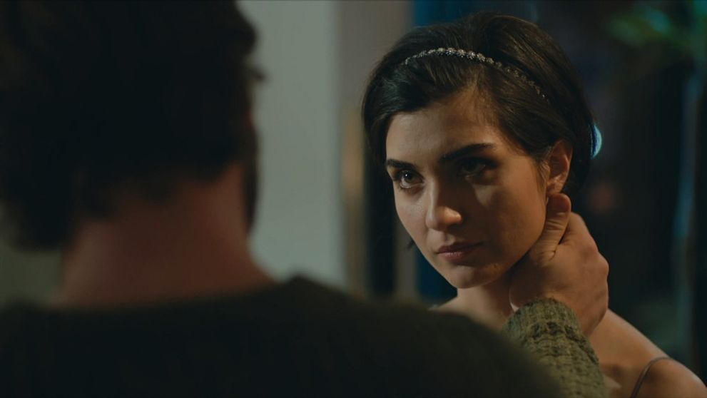 Statočný a krásna: 44. a 45. epizóda