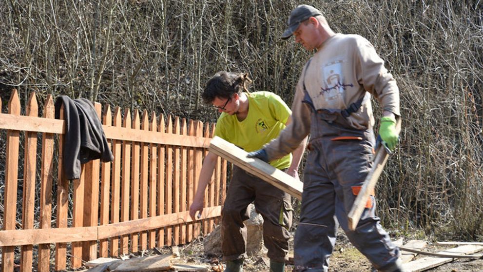 Veselú Veľkú noc a k tomu jednu do držky ...