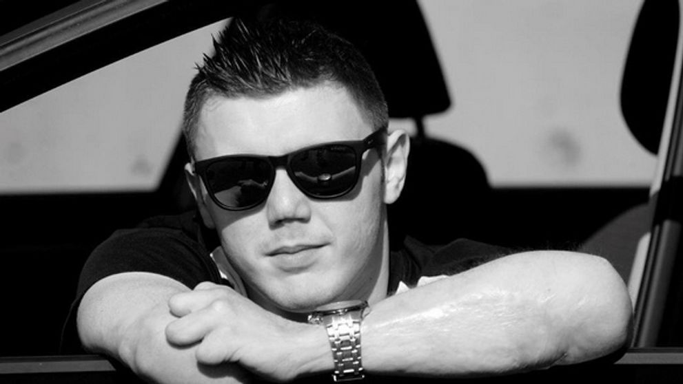 Prišiel takmer o všetky končatiny, no je z neho profesionálny plavec a model