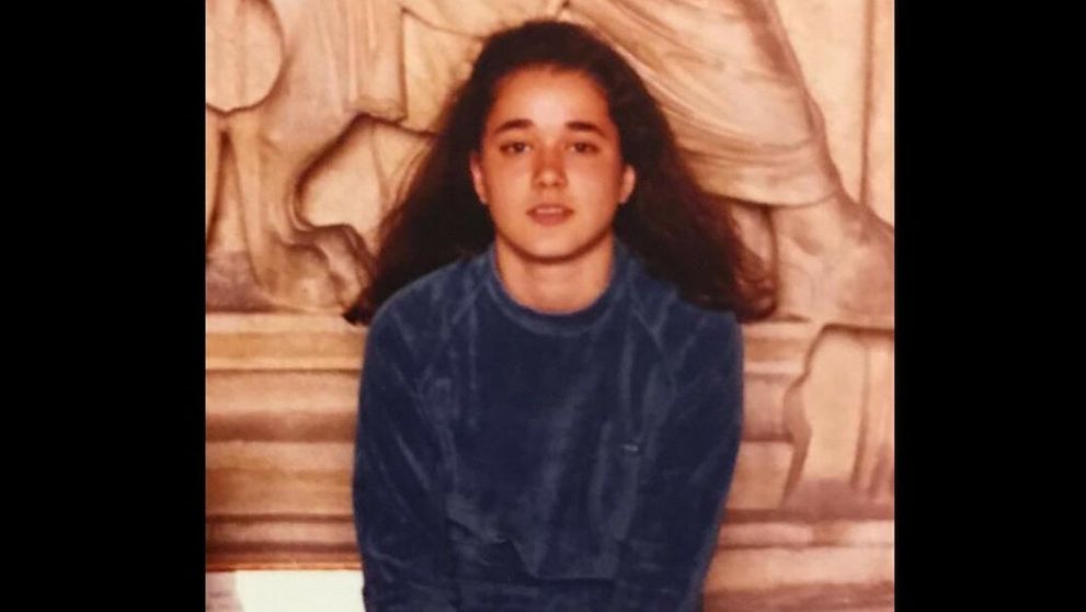 Seriálová kráska na fotke z mladosti. Spoznali by ste ju?