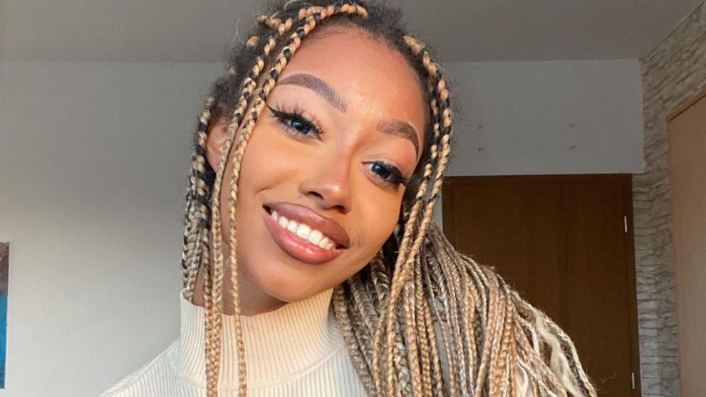 Aicha si svoj nový imidž užíva. Provokuje sexi fotkami z Dubaja