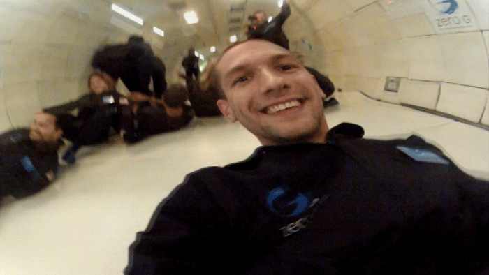 Slovák Robo miluje adrenalín: Poletí dokonca na mesiac!