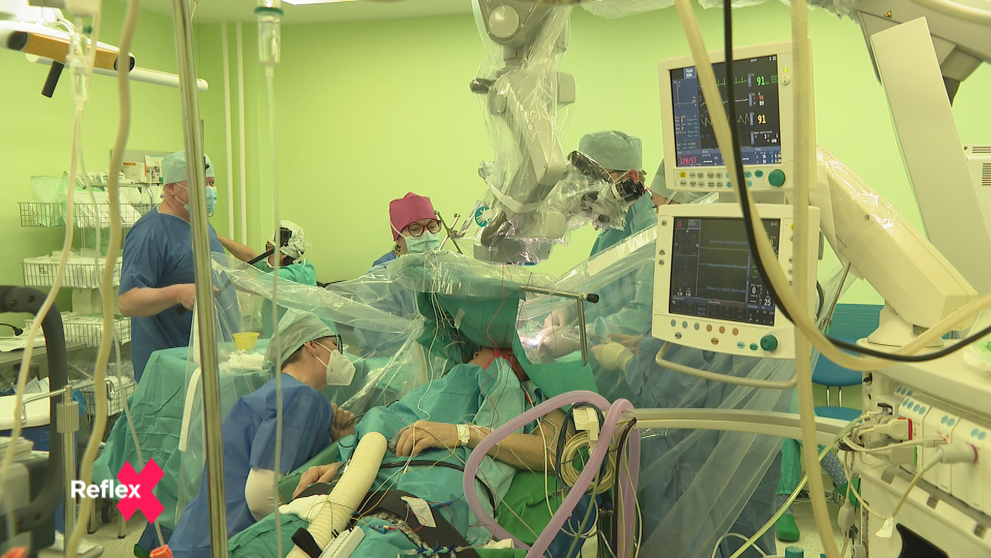 Boli sme pri operácii nádoru na mozgu