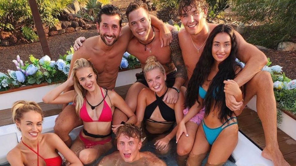 Sexica z Love Islandu provokuje. Odvážne fotky v erotickej bielizni
